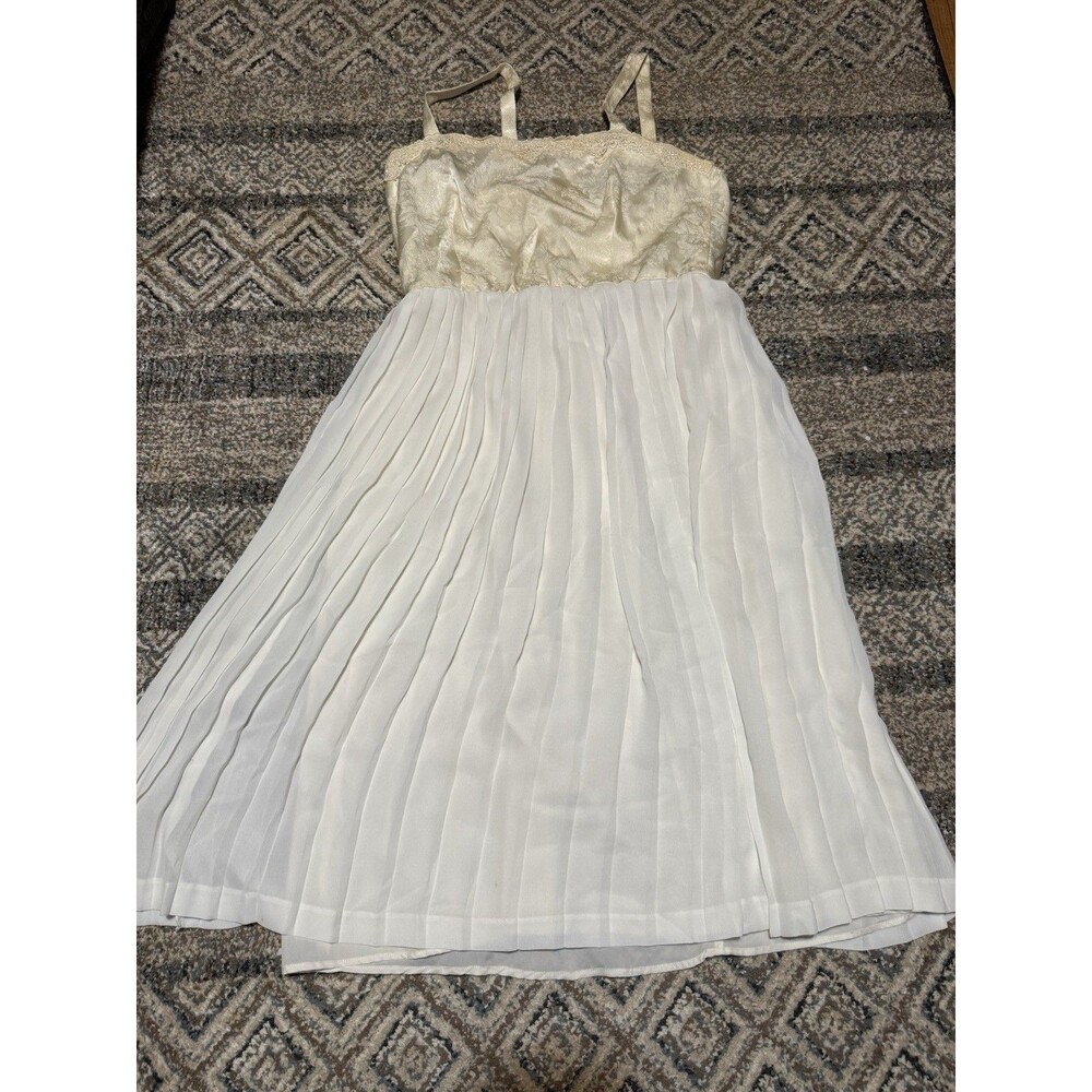 Nu- Mode Toronto Pleated Midi Dress With Lace